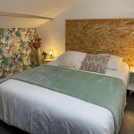 Angouleme - Le Cocon Apartment ภายนอก รูปภาพ